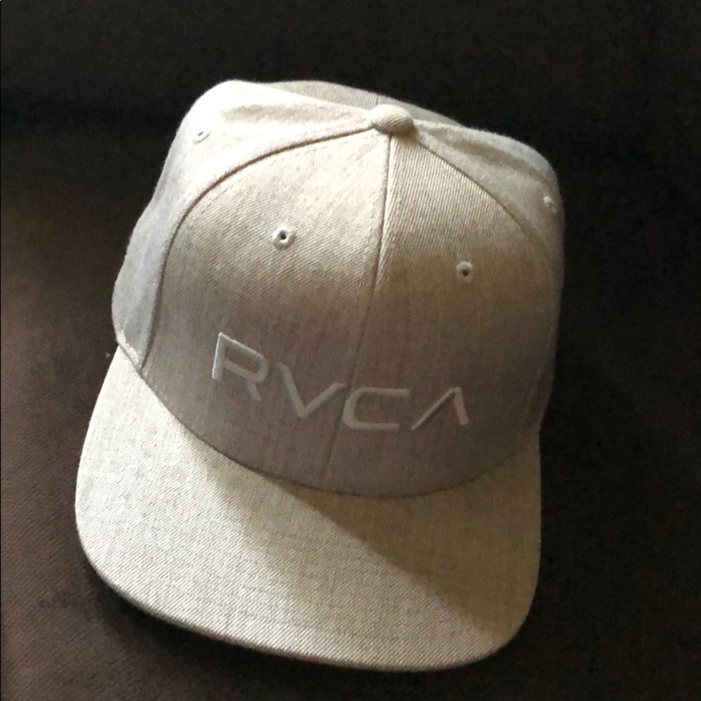 Men hat